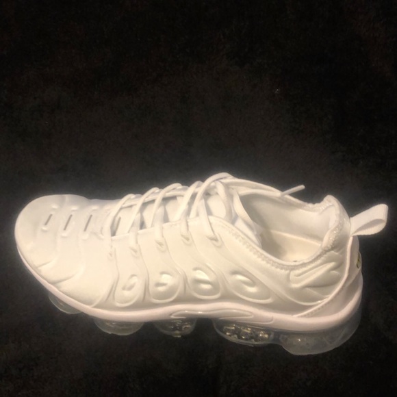 Nike Air Vapormax - Picture 4 of 9